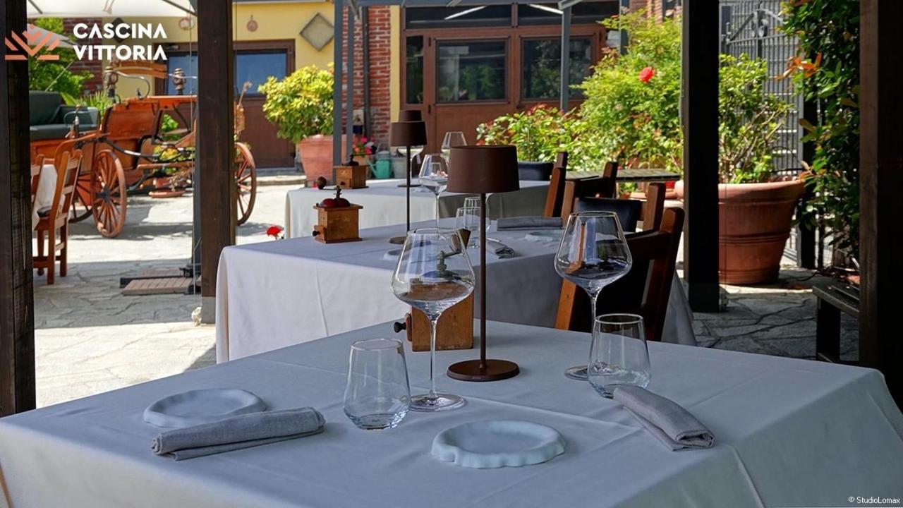 Cascina Vittoria Restaurant Lab & Rooms Rognano 외부 사진